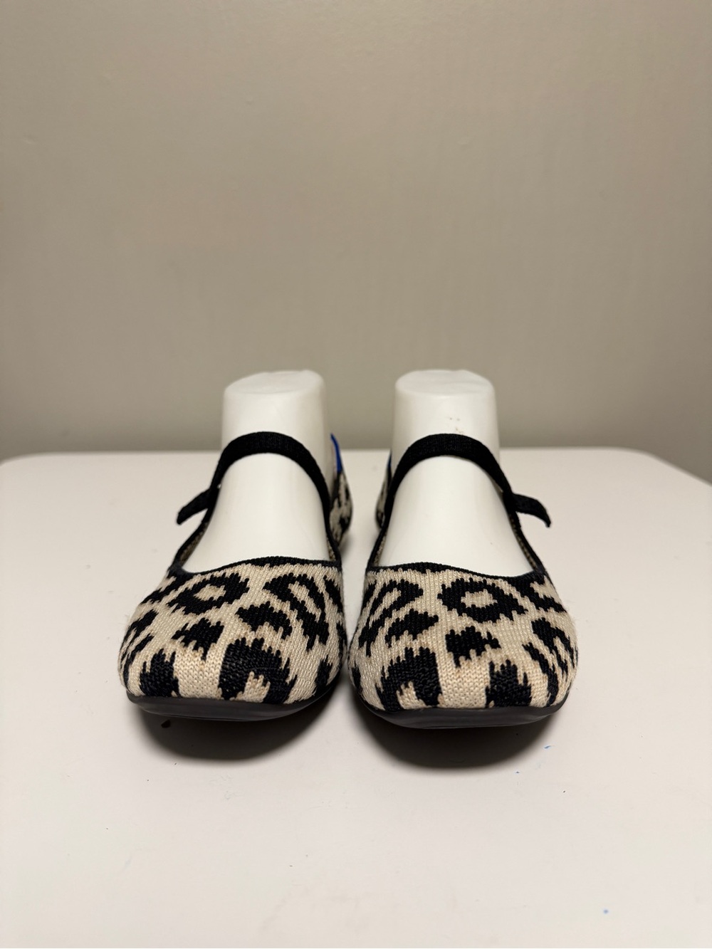 Rothys The Max Square Mary Jane Ballet Flats Animal Print Women’s US 8 - Picture 2 of 9